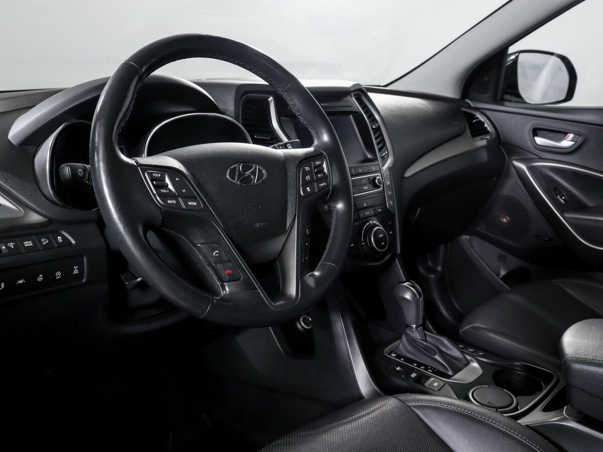 Hyundai Santa Fe б/у, 2017, Автоматическая. Фото: #13