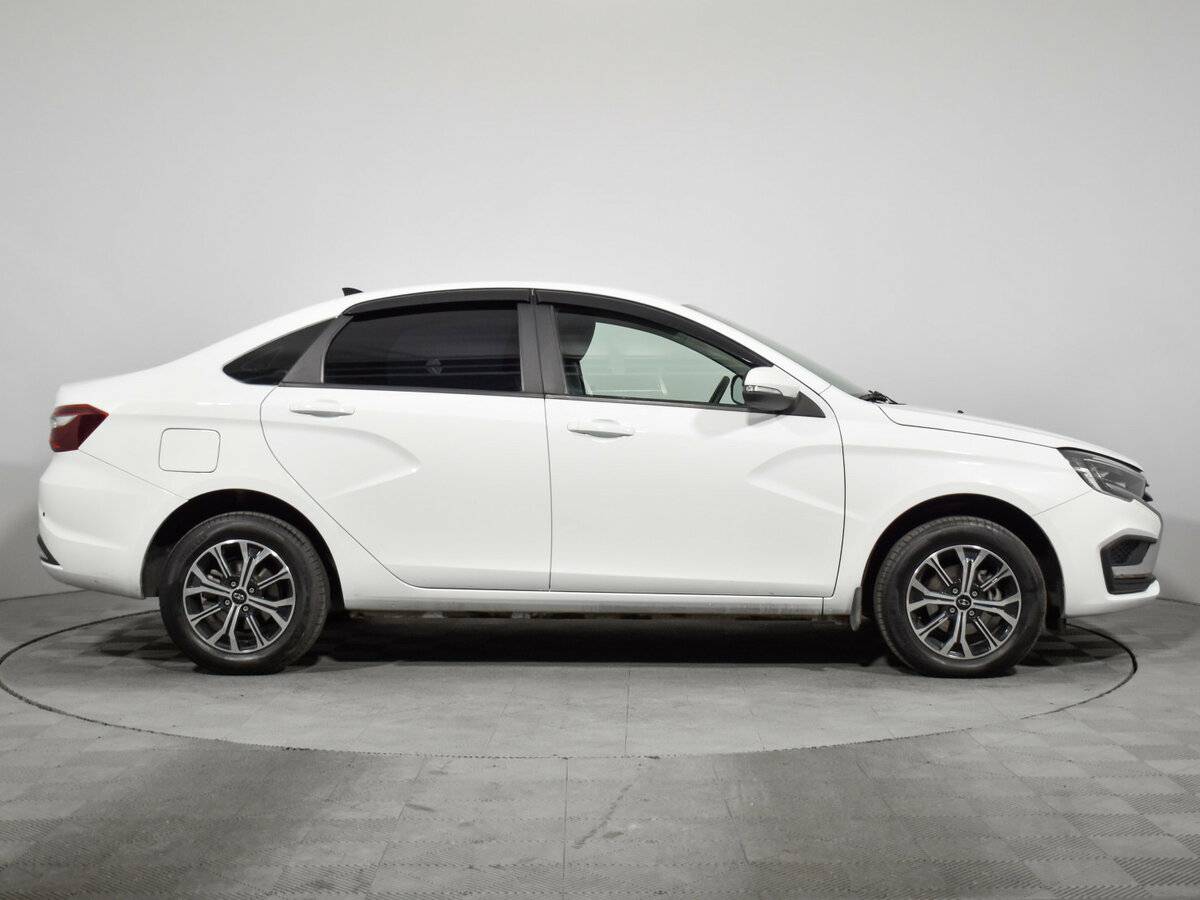 Лада (ВАЗ) Веста б/у, 2023, Механическая. Фото: #3