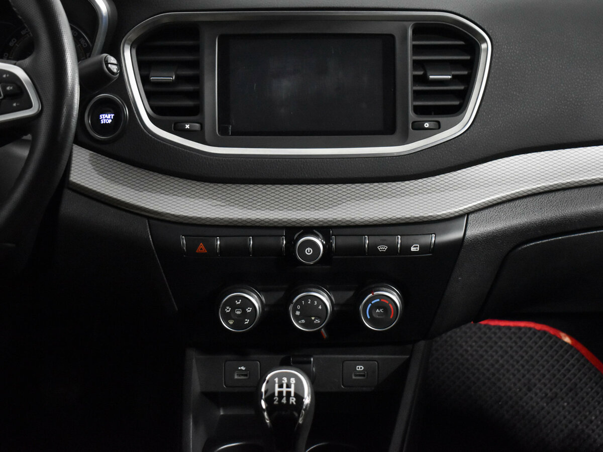 Лада (ВАЗ) Веста б/у, 2023, Механическая. Фото: #12