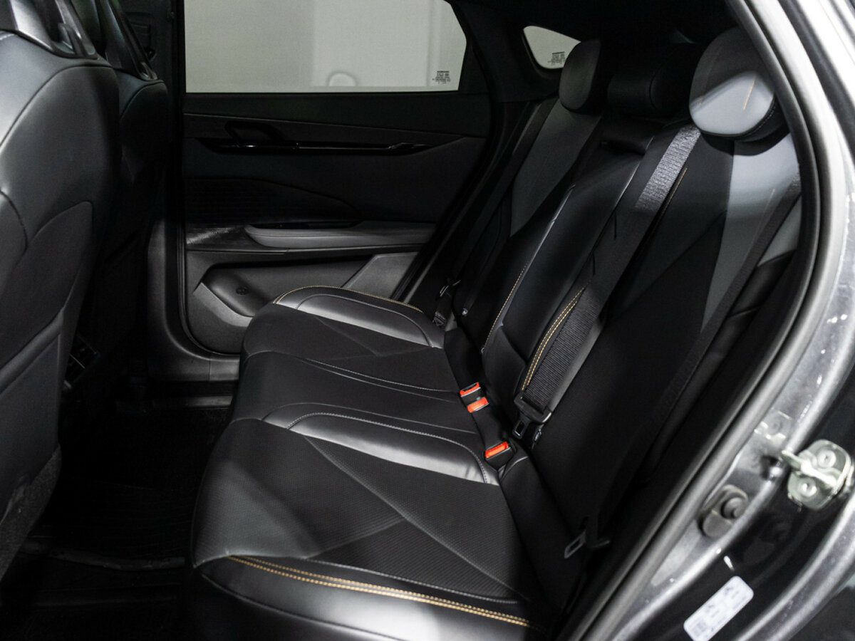 Changan UNI-V б/у, 2023, Роботизированная. Фото: #9