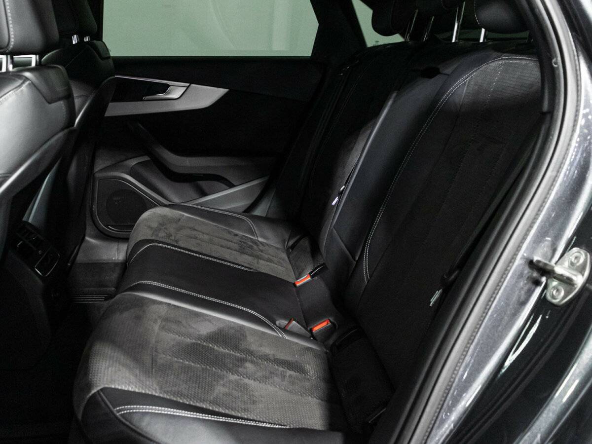 Audi A4 б/у, 2016, Роботизированная. Фото: #9