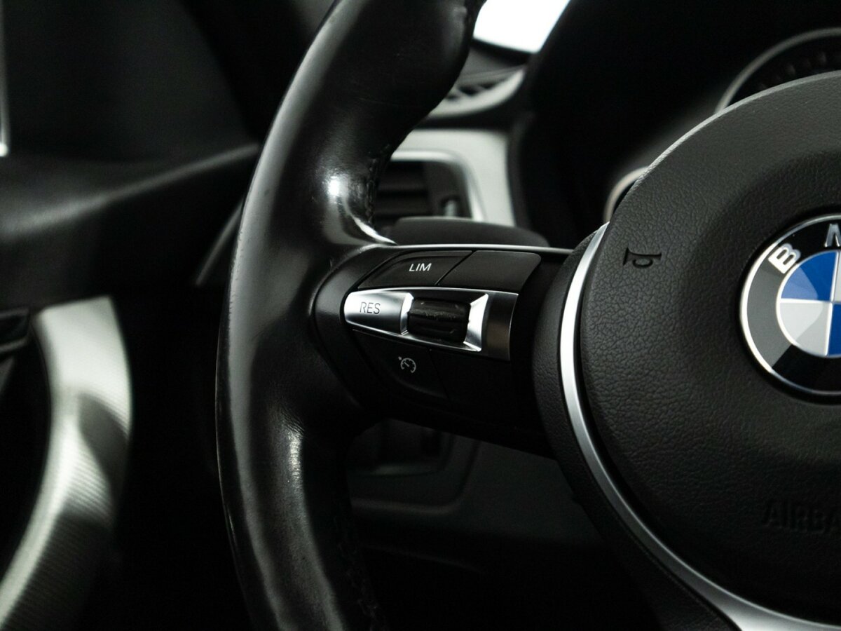 BMW 3 серии б/у, 2016, Автоматическая. Фото: #17