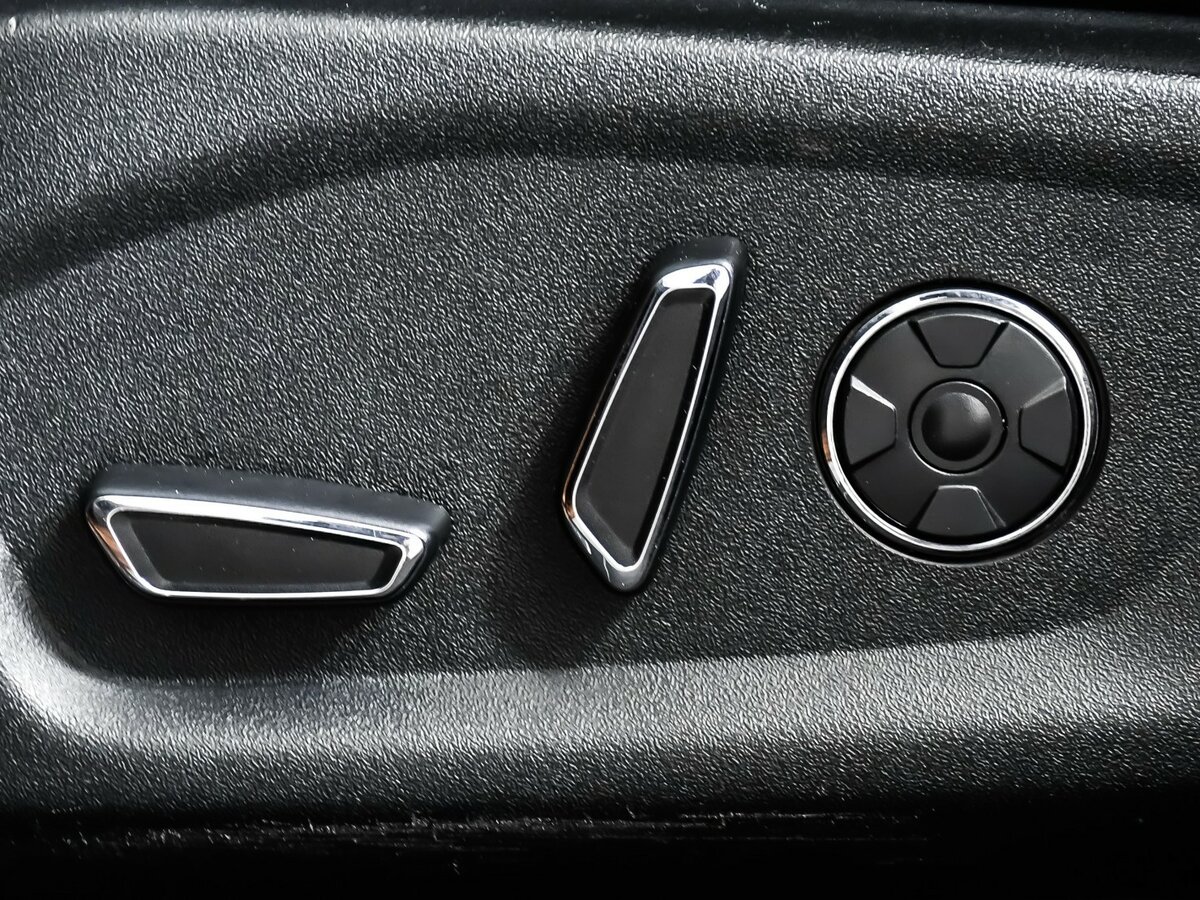 Ford Explorer б/у, 2018, Автоматическая. Фото: #17