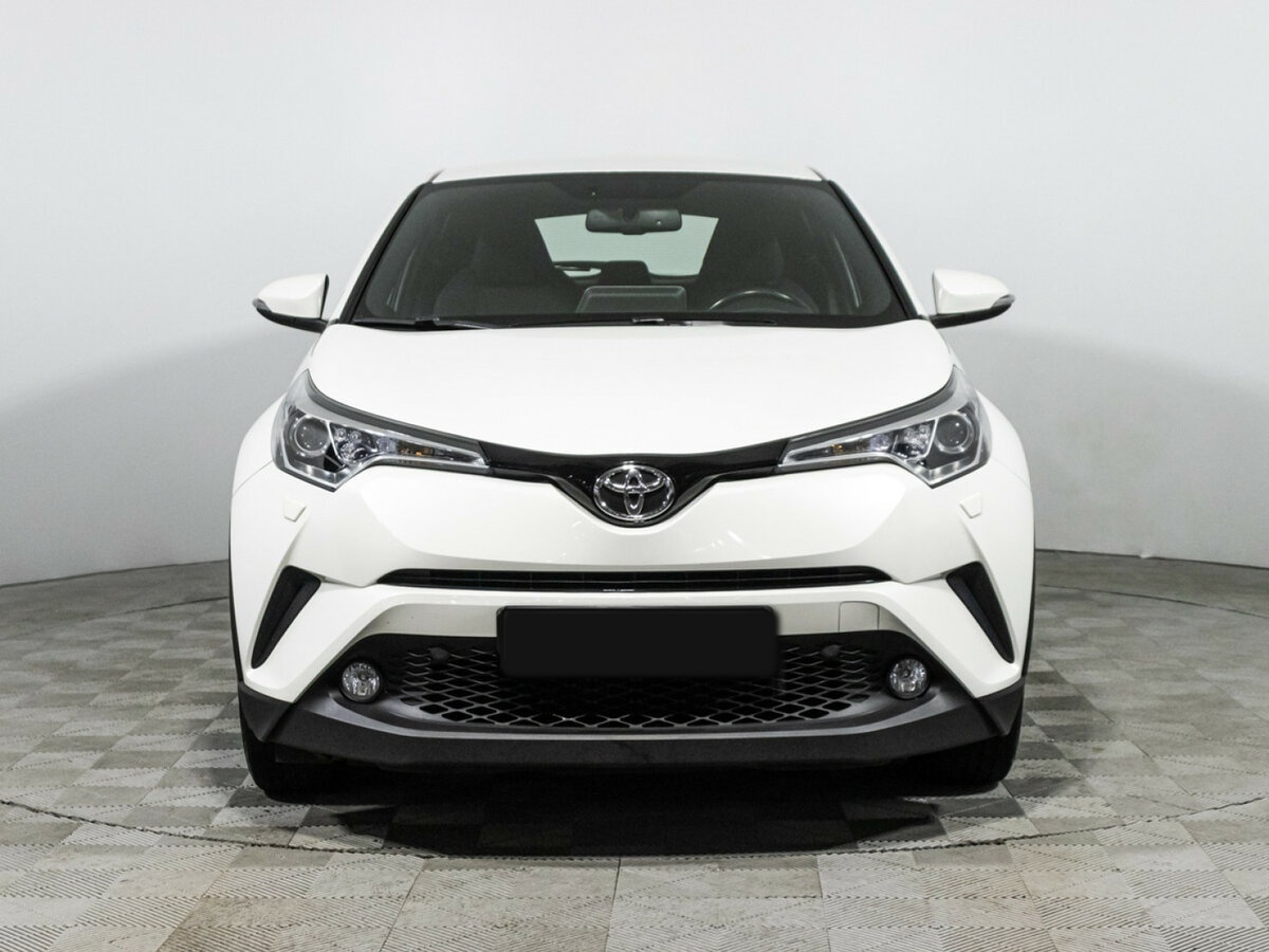 Toyota C-HR б/у, 2018, Вариатор. Фото: #1