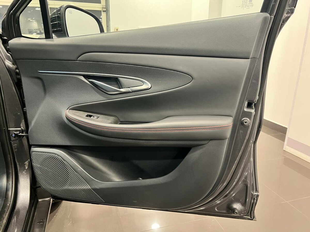 Changan UNI-T б/у, 2023, Роботизированная. Фото: #11