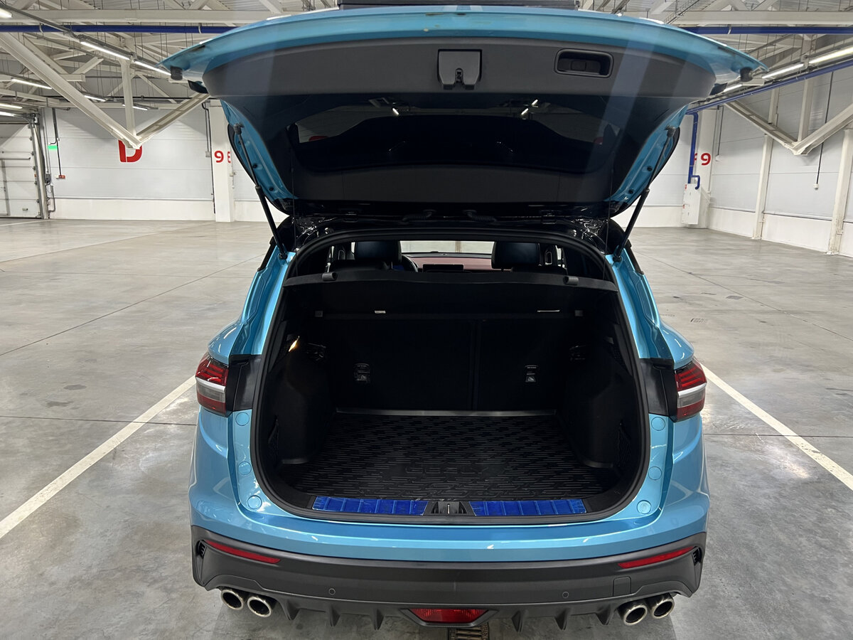 Geely Coolray б/у, 2023, Роботизированная. Фото: #9