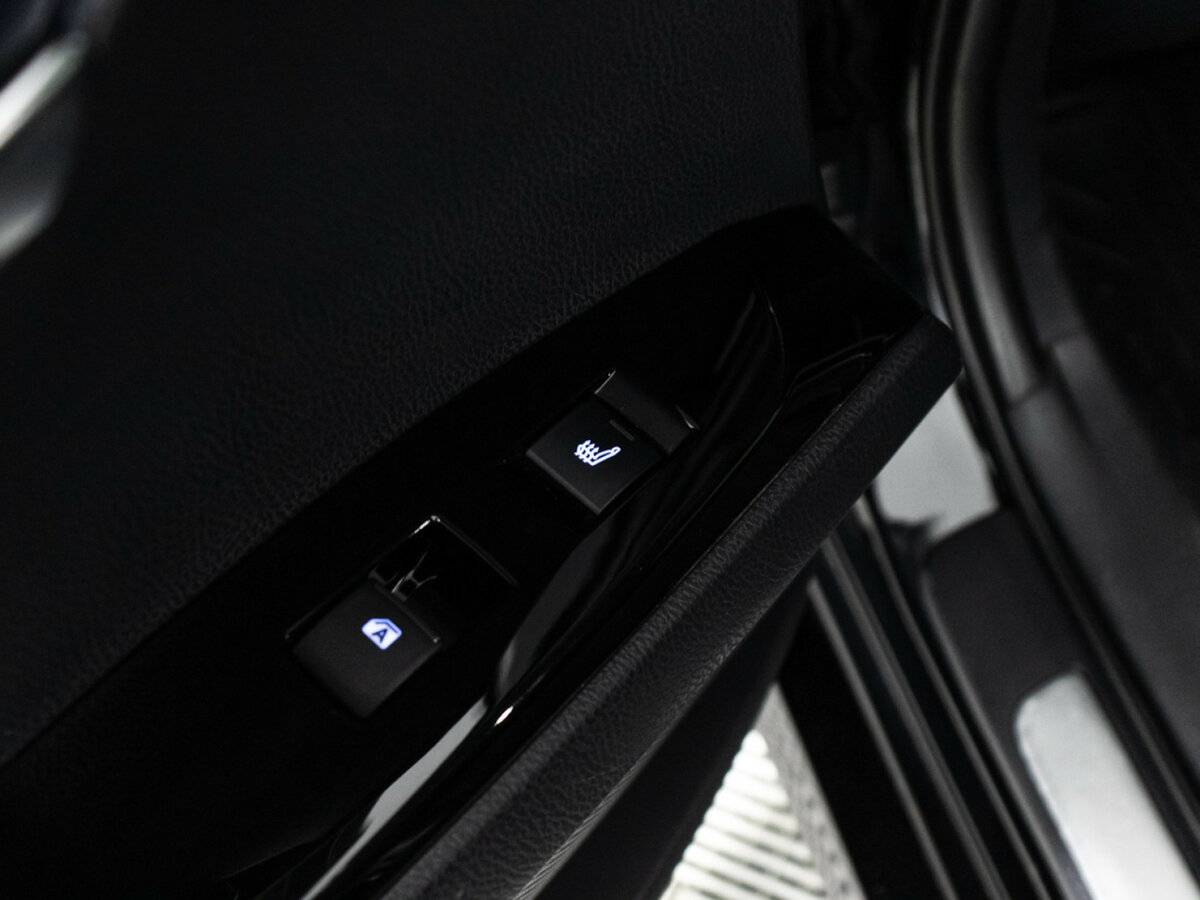 Toyota Camry б/у, 2019, Автоматическая. Фото: #20