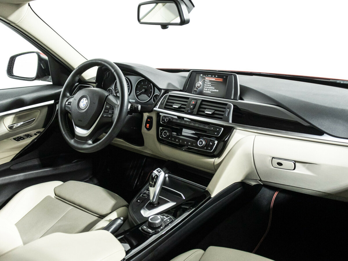 BMW 3 серии б/у, 2016, Автоматическая. Фото: #8