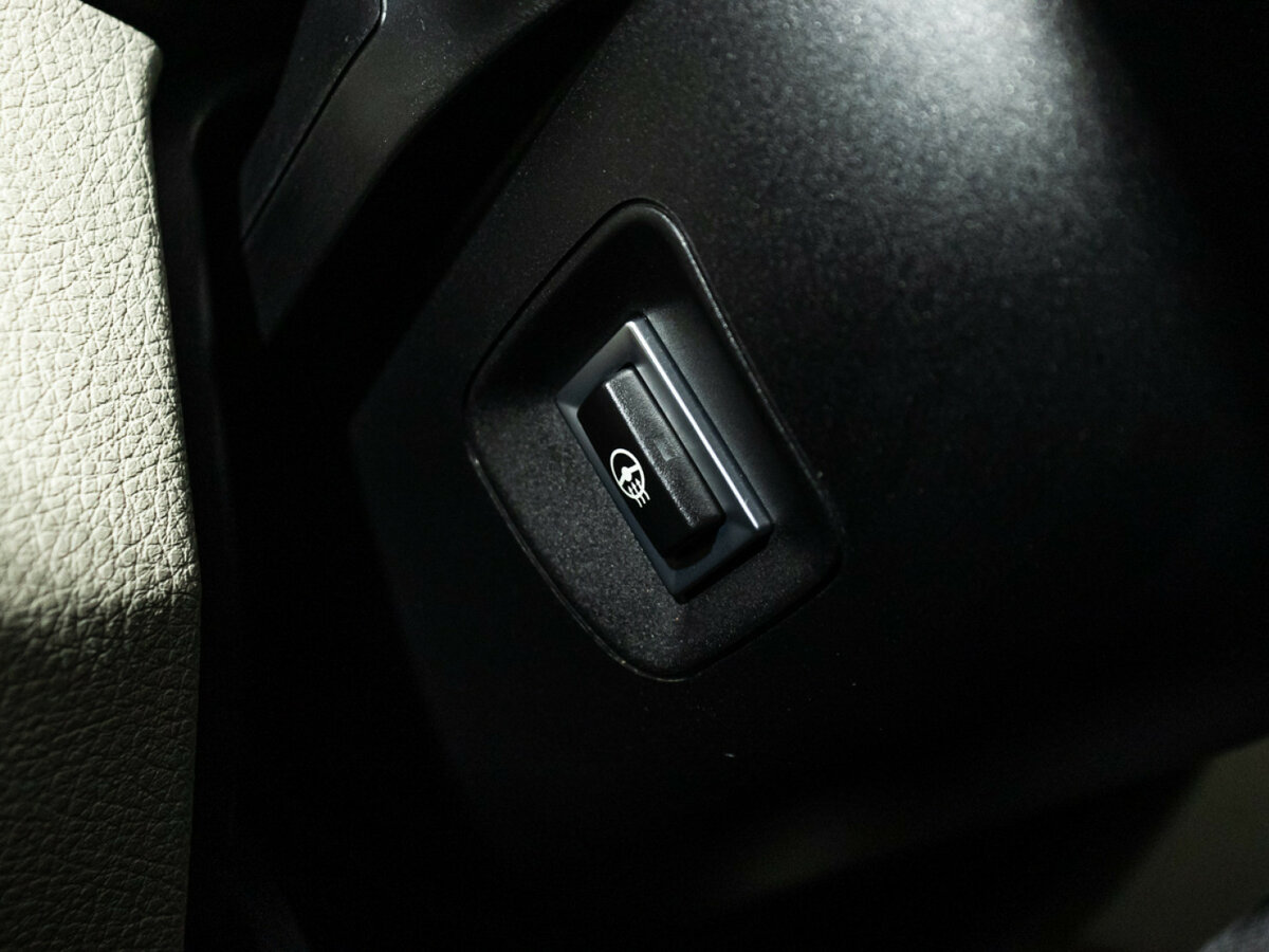 BMW 3 серии б/у, 2016, Автоматическая. Фото: #15