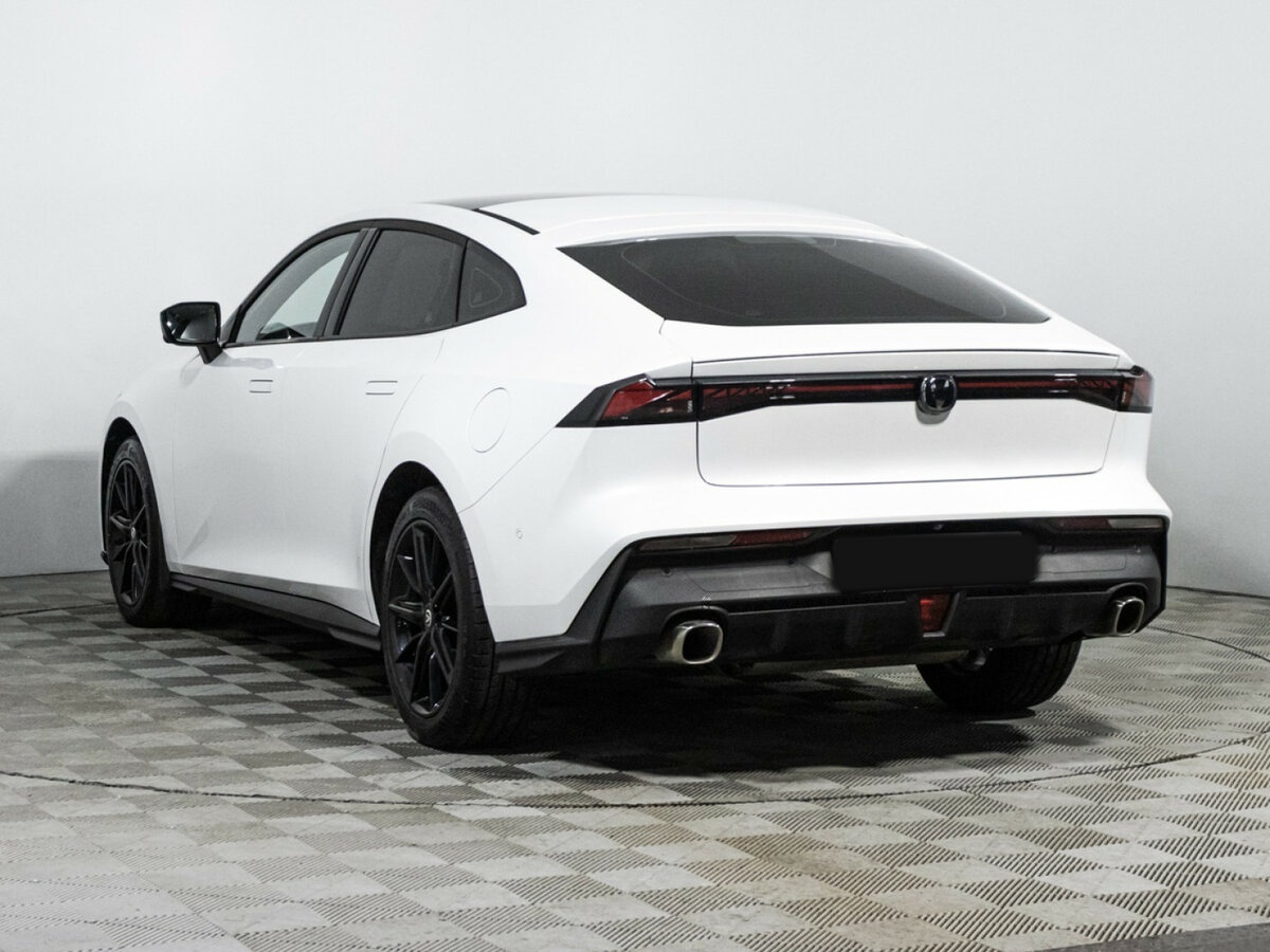 Changan UNI-V б/у, 2023, Роботизированная. Фото: #6