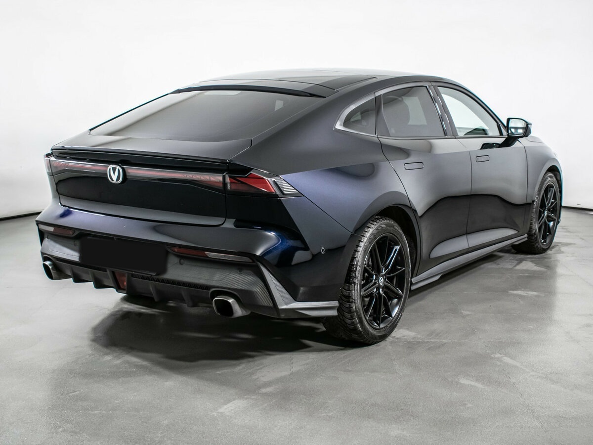 Changan UNI-V б/у, 2023, Роботизированная. Фото: #4