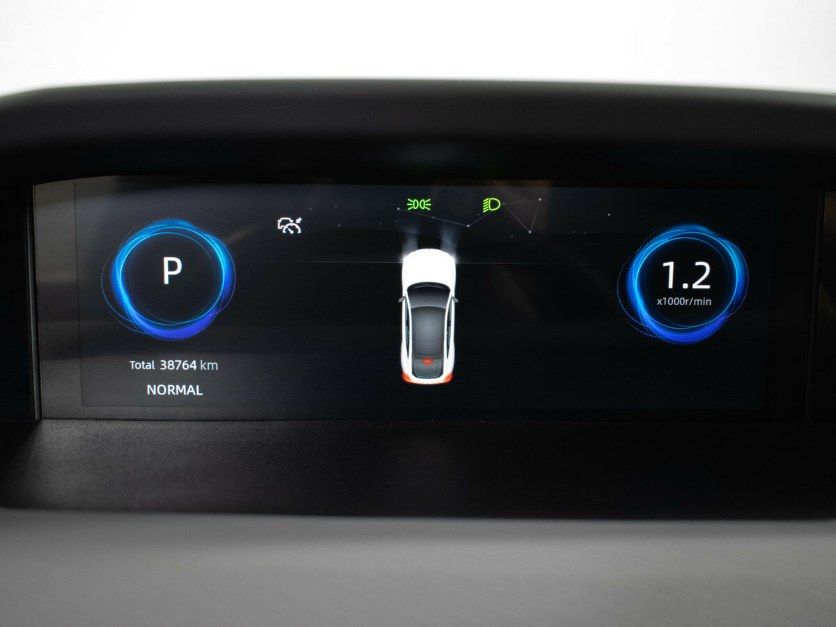 Changan UNI-V б/у, 2023, Роботизированная. Фото: #12