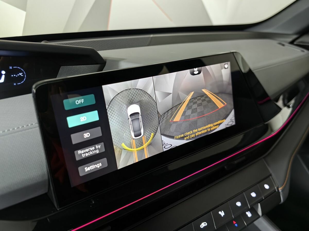 Changan UNI-V б/у, 2023, Роботизированная. Фото: #15