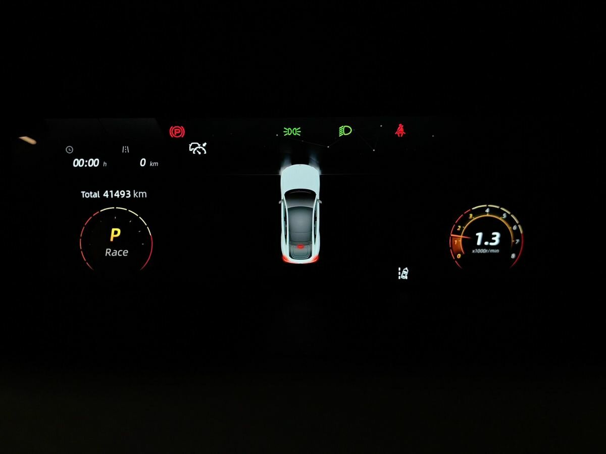 Changan UNI-V б/у, 2023, Роботизированная. Фото: #19