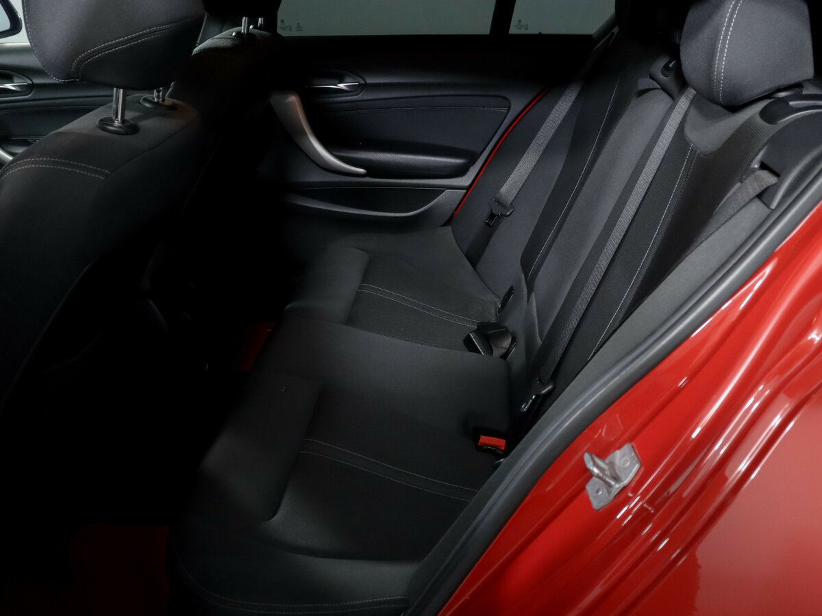 BMW 1 серии б/у, 2018, Автоматическая. Фото: #9