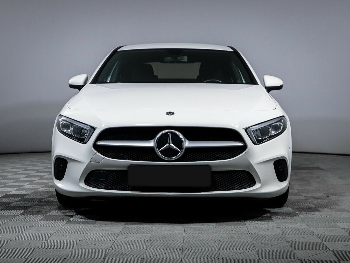 Mercedes-Benz A-Класс б/у, 2019, Роботизированная. Фото: #1