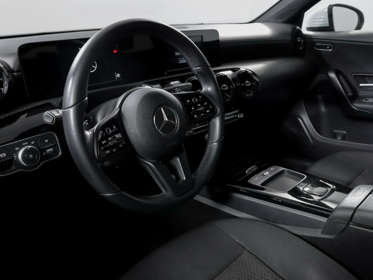 Mercedes-Benz A-Класс б/у, 2019, Роботизированная. Фото: #10