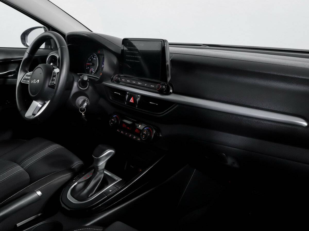 Kia Cerato б/у, 2022, Автоматическая. Фото: #6