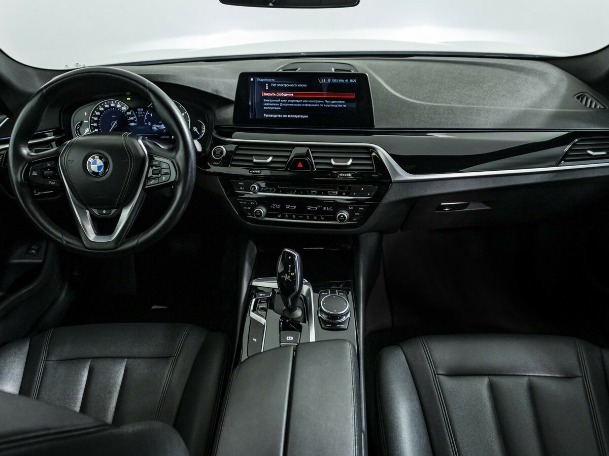 BMW 5 серии б/у, 2017, Автоматическая. Фото: #10