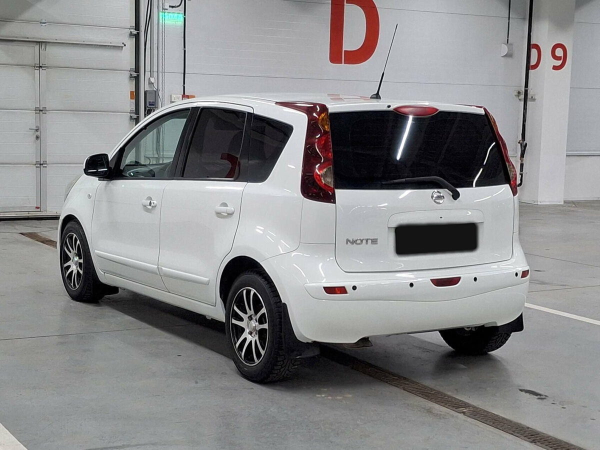 Nissan Note б/у, 2012, Механическая. Фото: #6