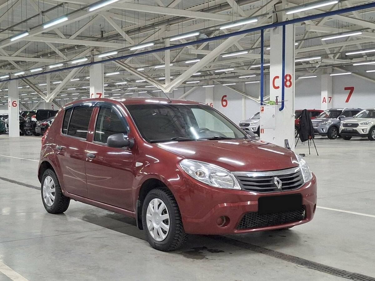 Renault Sandero б/у, 2014, Механическая. Фото: #2