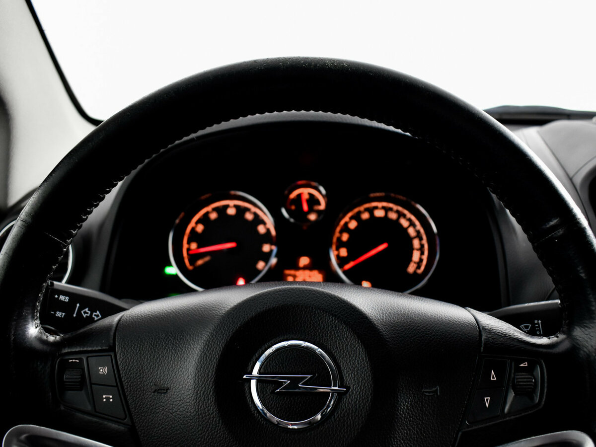 Opel Antara б/у, 2013, Автоматическая. Фото: #13
