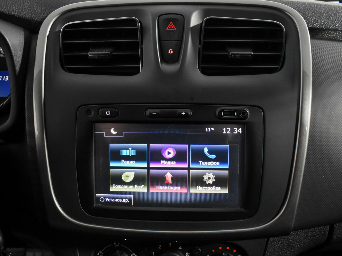 Renault Sandero б/у, 2018, Механическая. Фото: #13