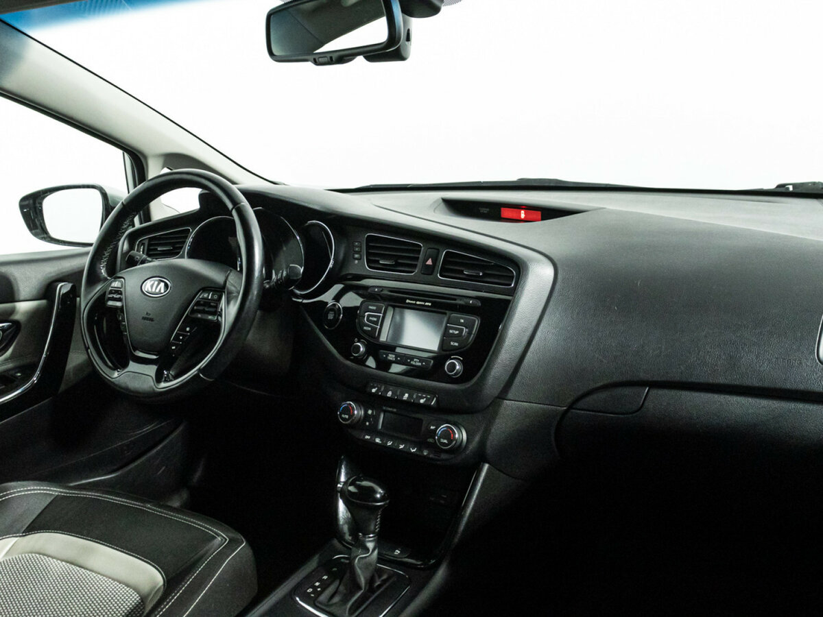 Kia Ceed б/у, 2015, Автоматическая. Фото: #8