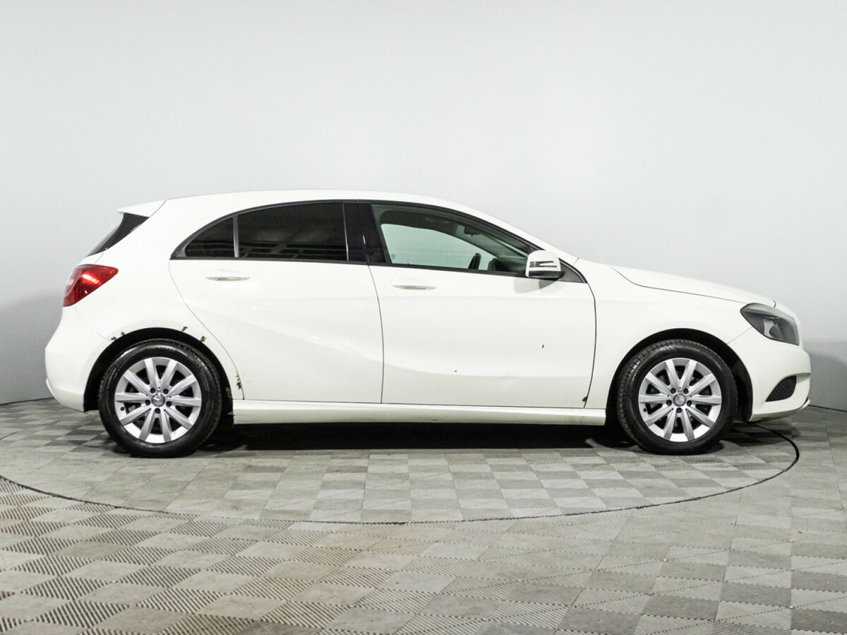 Mercedes-Benz A-Класс б/у, 2013, Роботизированная. Фото: #3