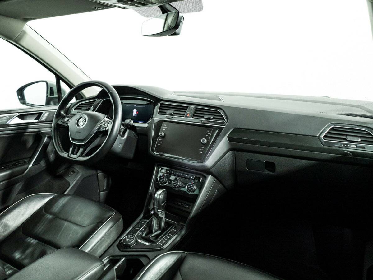 Фольксваген Тигуан б/у, 2018, Роботизированная. Фото: #8