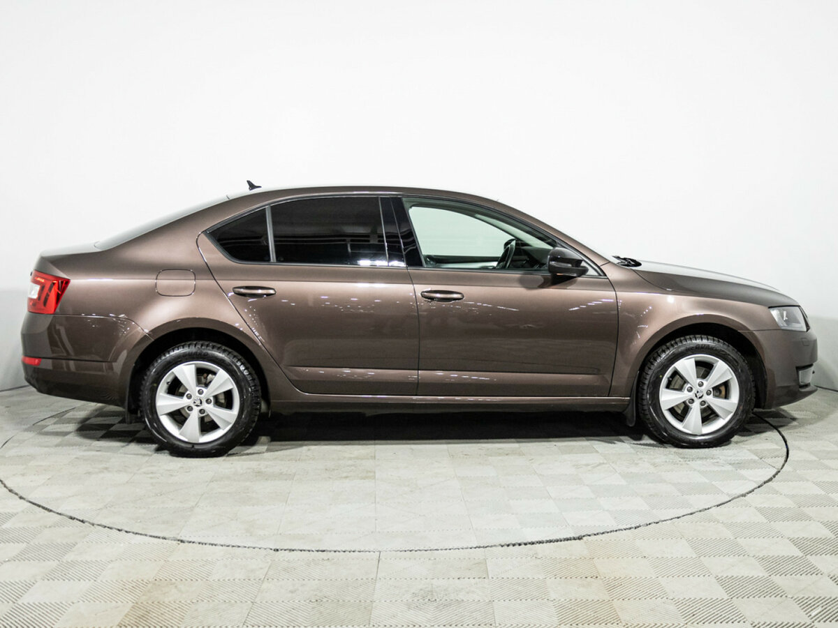 Skoda Octavia б/у, 2016, Механическая. Фото: #3