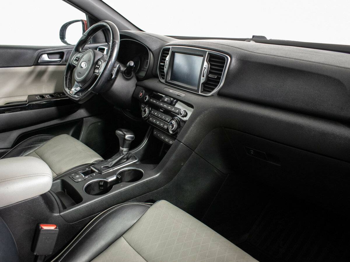 Kia Sportage б/у, 2016, Роботизированная. Фото: #8