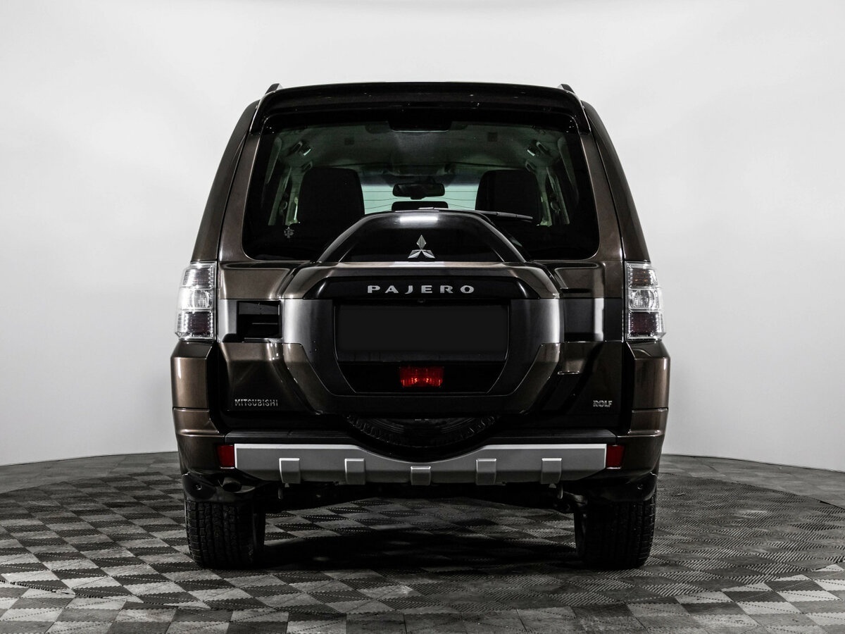 Mitsubishi Pajero б/у, 2017, Автоматическая. Фото: #6