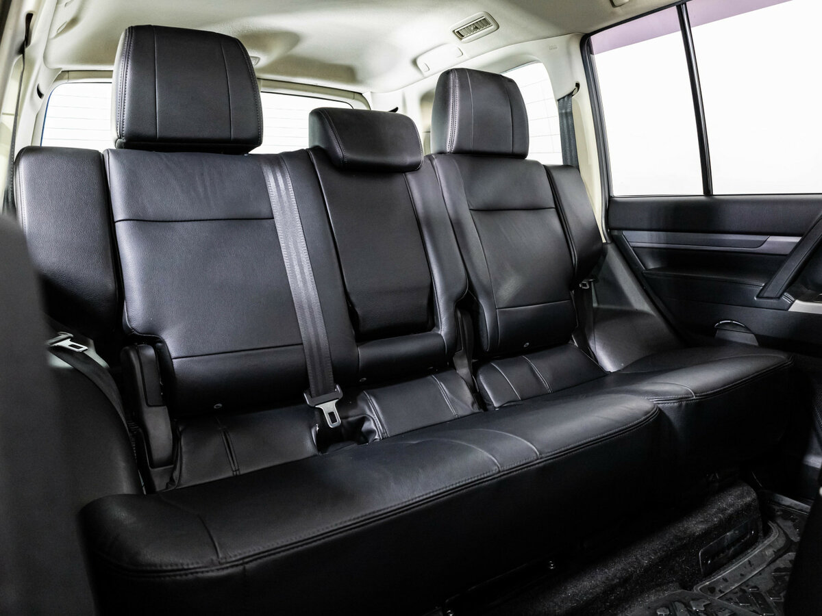 Mitsubishi Pajero б/у, 2017, Автоматическая. Фото: #23