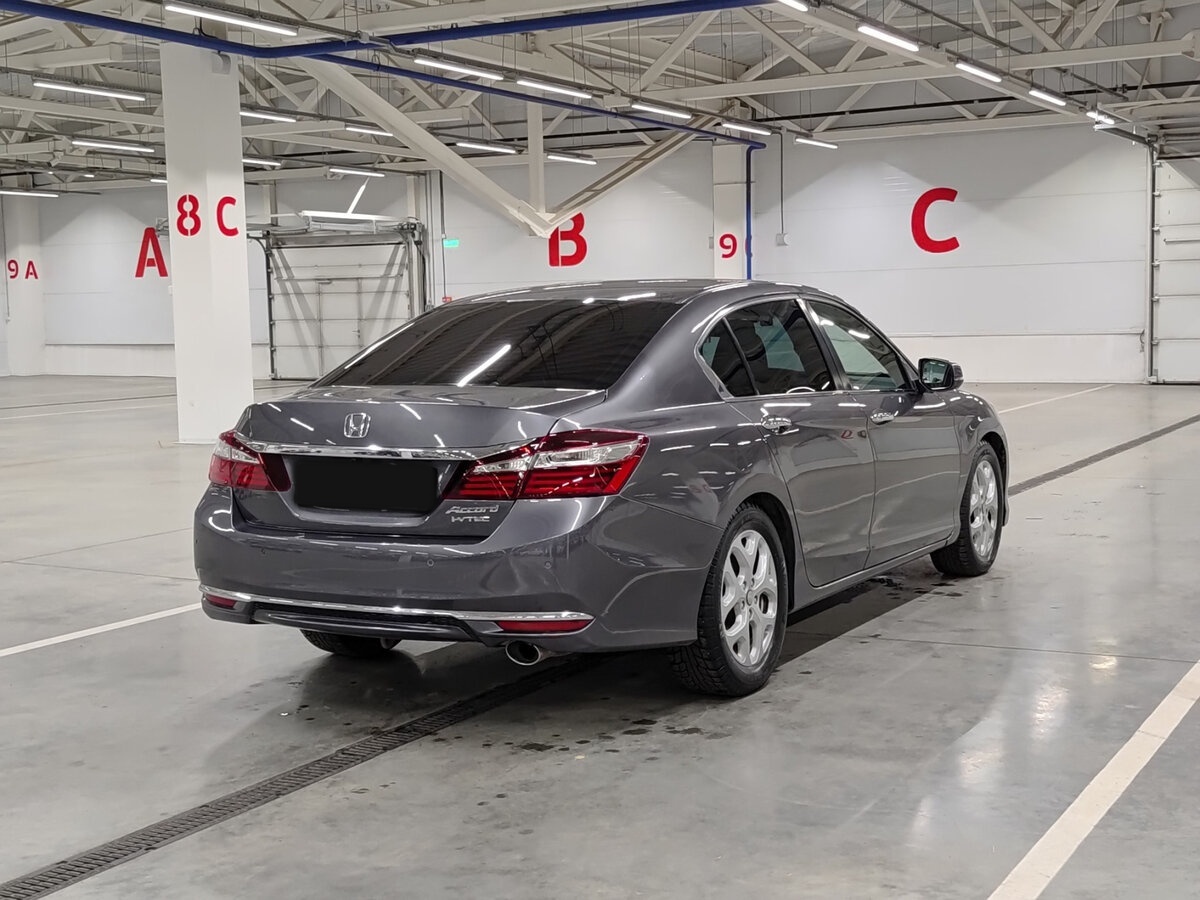 Honda Accord б/у, 2016, Вариатор. Фото: #4