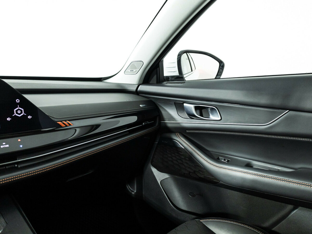 Changan UNI-K б/у, 2022, Автоматическая. Фото: #16