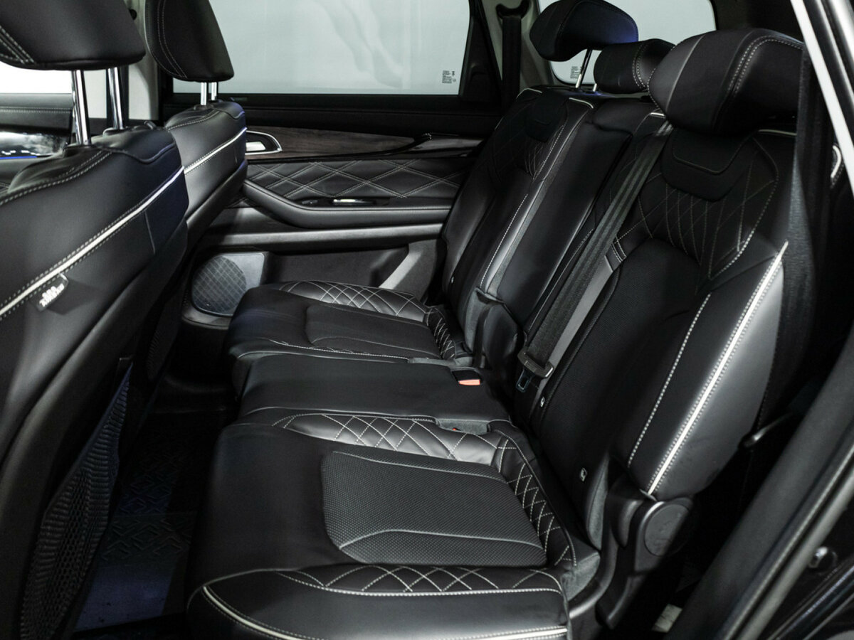 EXEED VX б/у, 2023, Роботизированная. Фото: #7