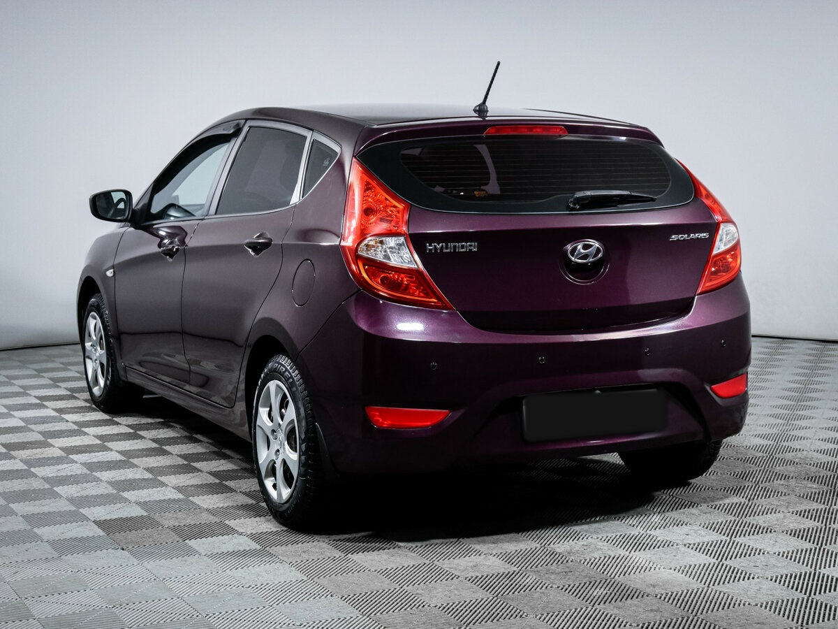 Hyundai Solaris б/у, 2013, Механическая. Фото: #5