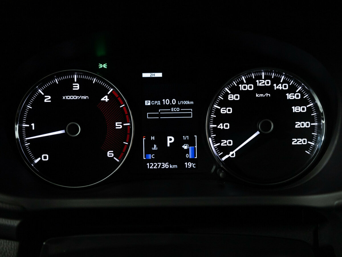 Mitsubishi Pajero Sport б/у, 2018, Автоматическая. Фото: #9