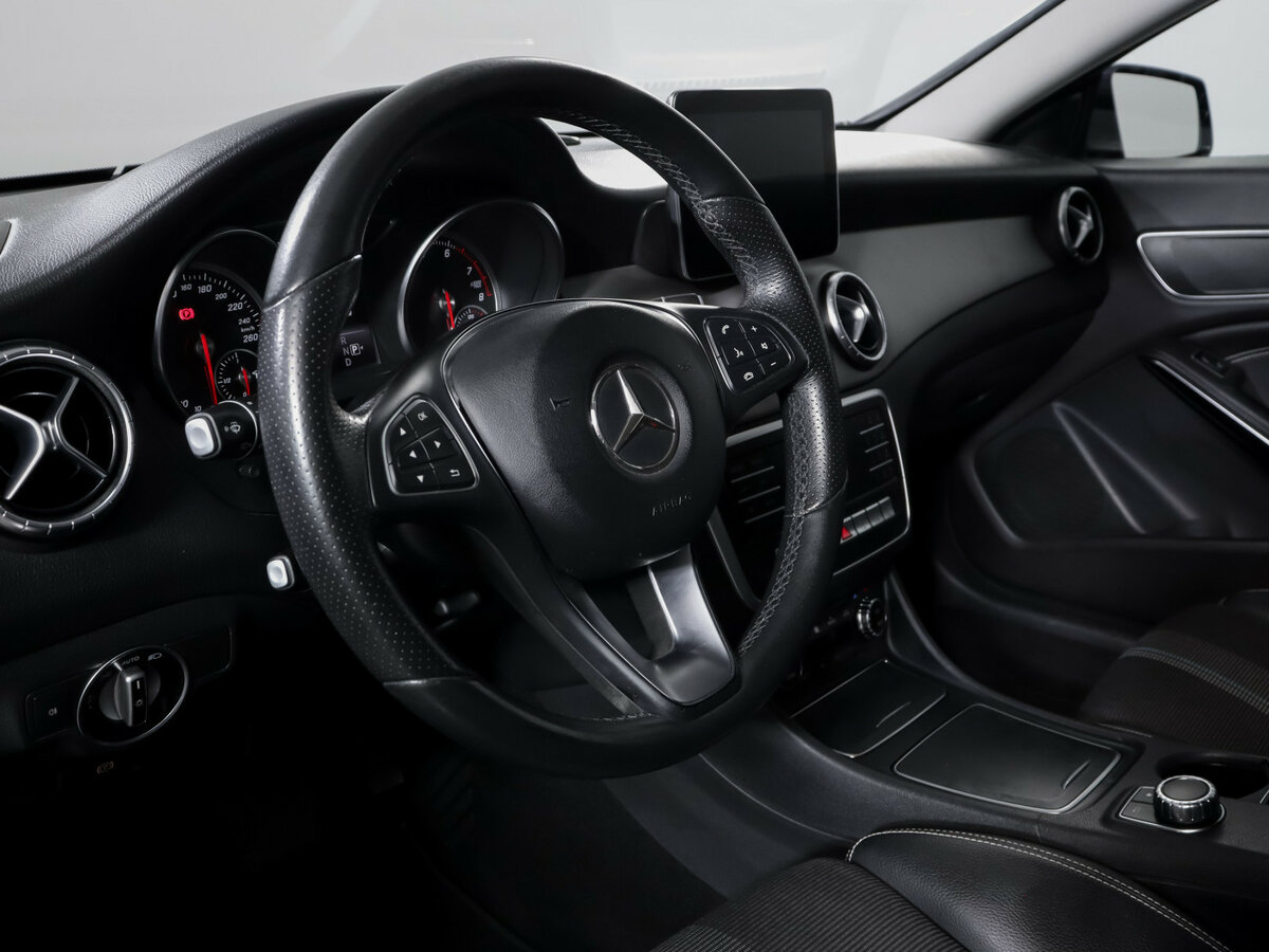 Mercedes-Benz CLA б/у, 2017, Роботизированная. Фото: #11