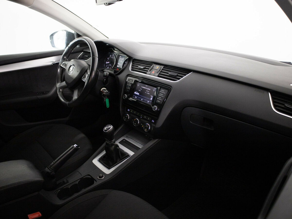 Skoda Octavia б/у, 2014, Механическая. Фото: #14