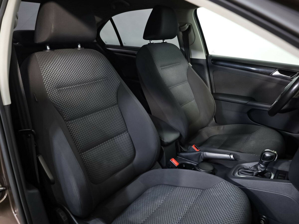 Volkswagen Jetta б/у, 2014, Роботизированная. Фото: #16