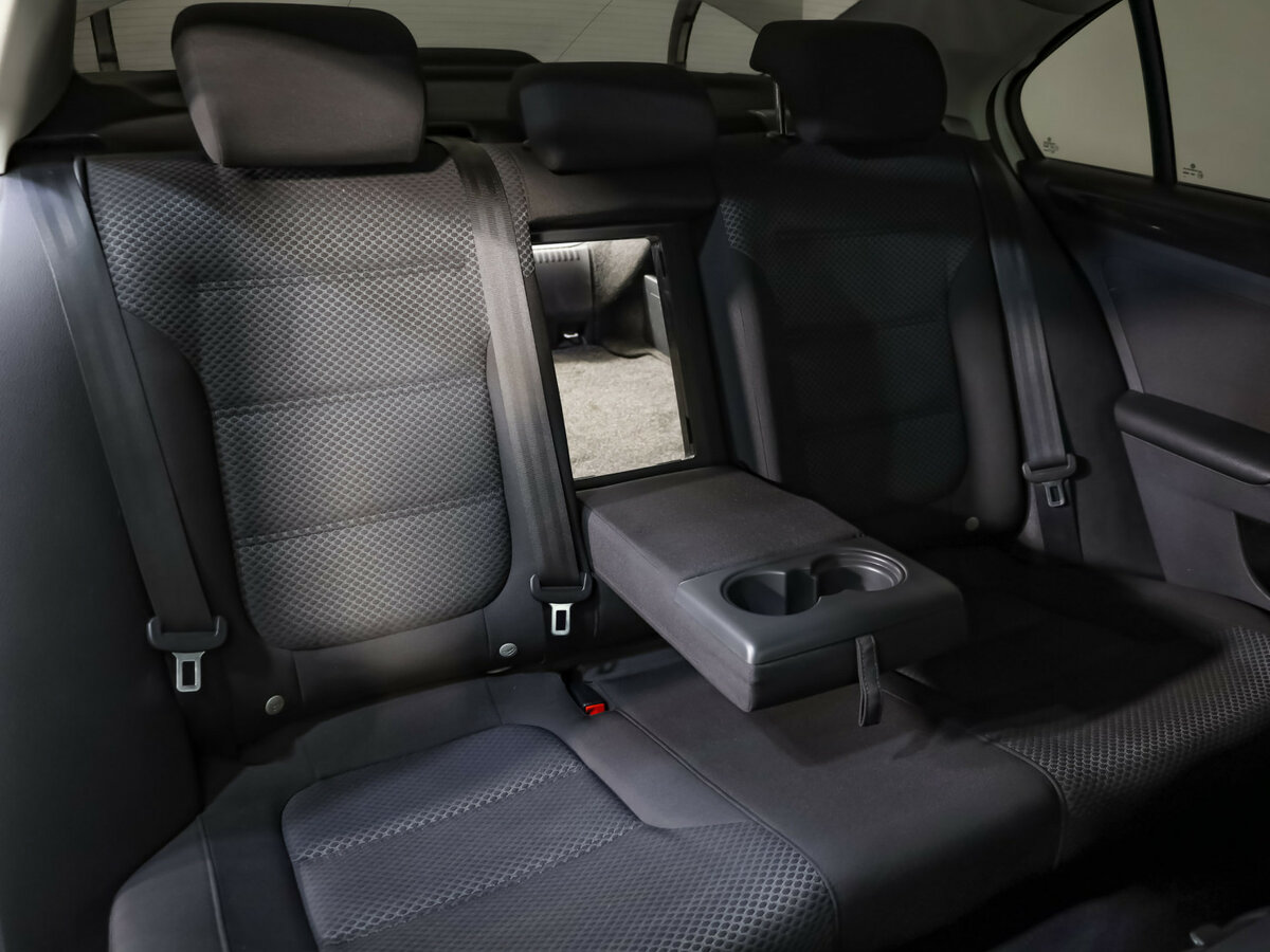 Volkswagen Jetta б/у, 2015, Механическая. Фото: #16