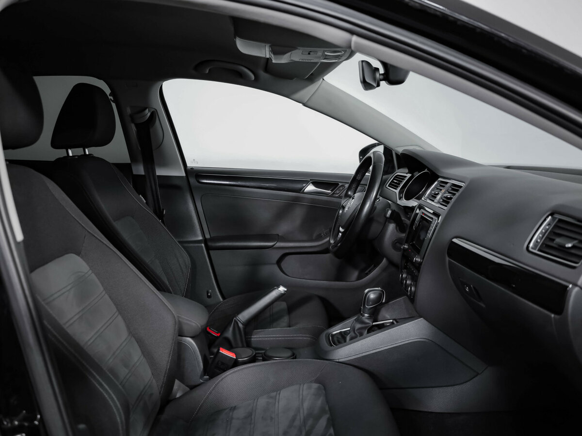 Фольксваген Джетта б/у, 2017, Роботизированная. Фото: #24