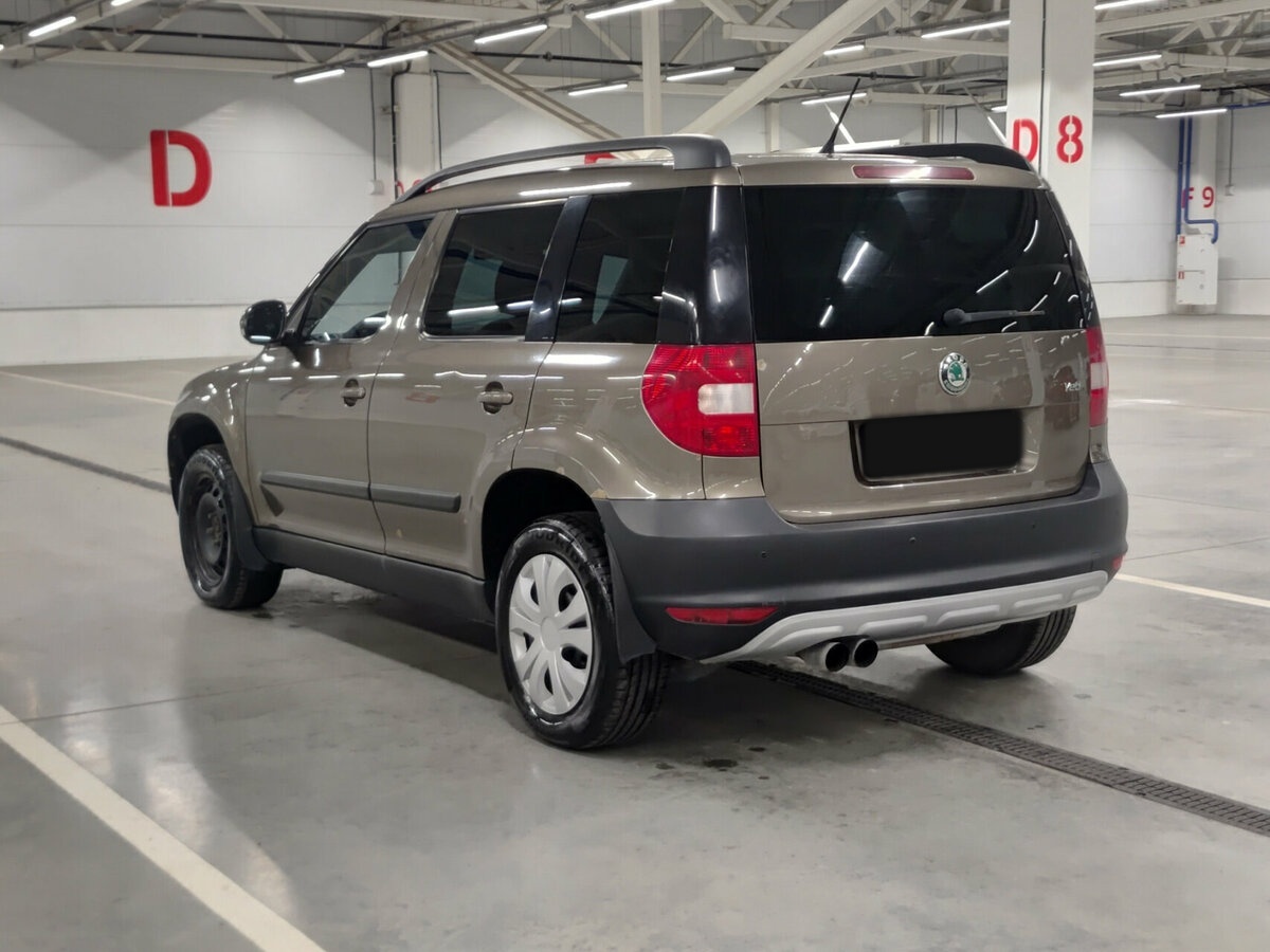 Skoda Yeti б/у, 2012, Механическая. Фото: #6