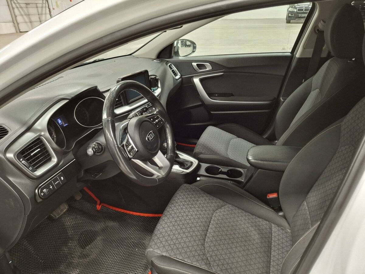 Kia Ceed б/у, 2019, Автоматическая. Фото: #15