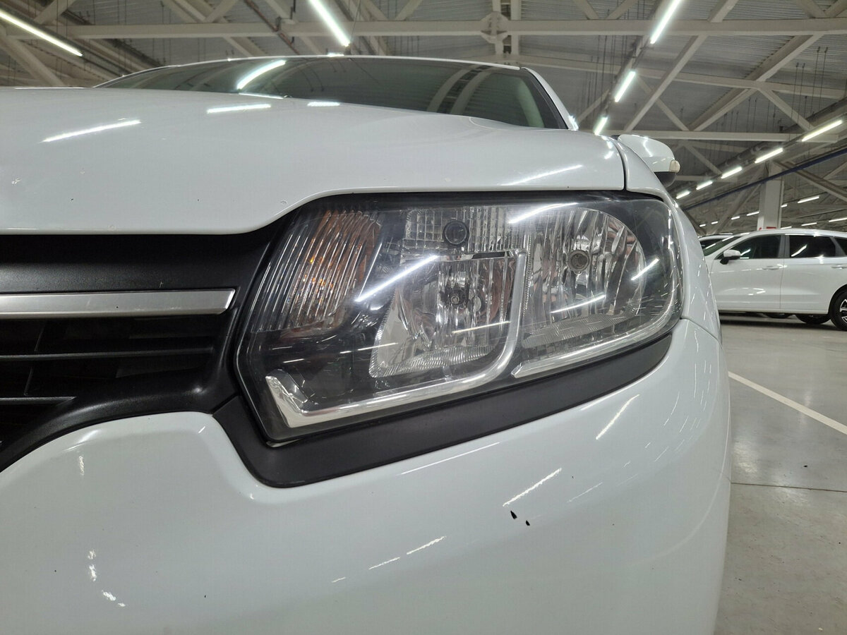 Renault Logan б/у, 2017, Автоматическая. Фото: #16