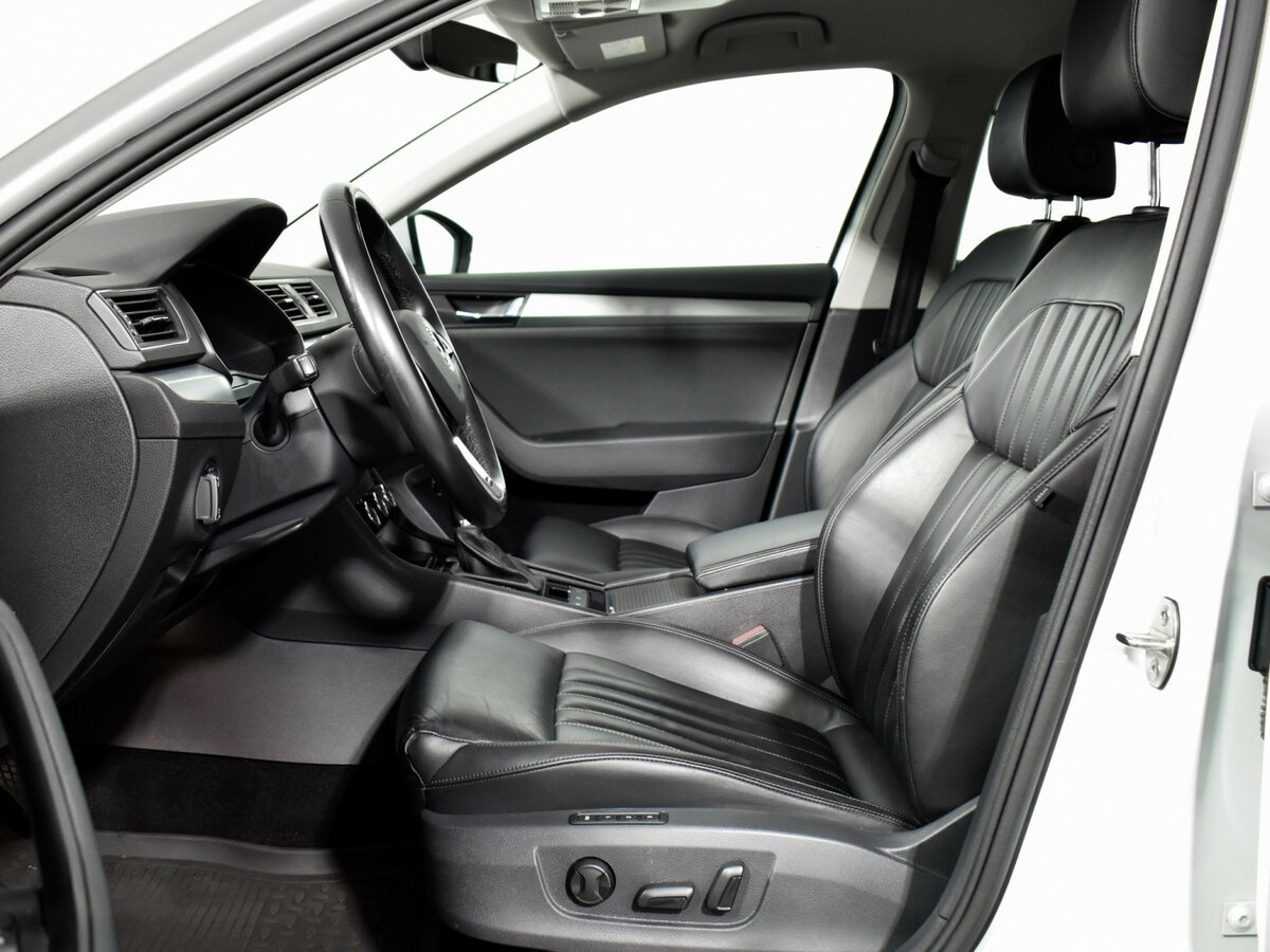 Шкода Суперб б/у, 2018, Роботизированная. Фото: #7