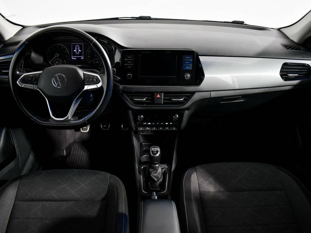 Volkswagen Polo б/у, 2020, Механическая. Фото: #12