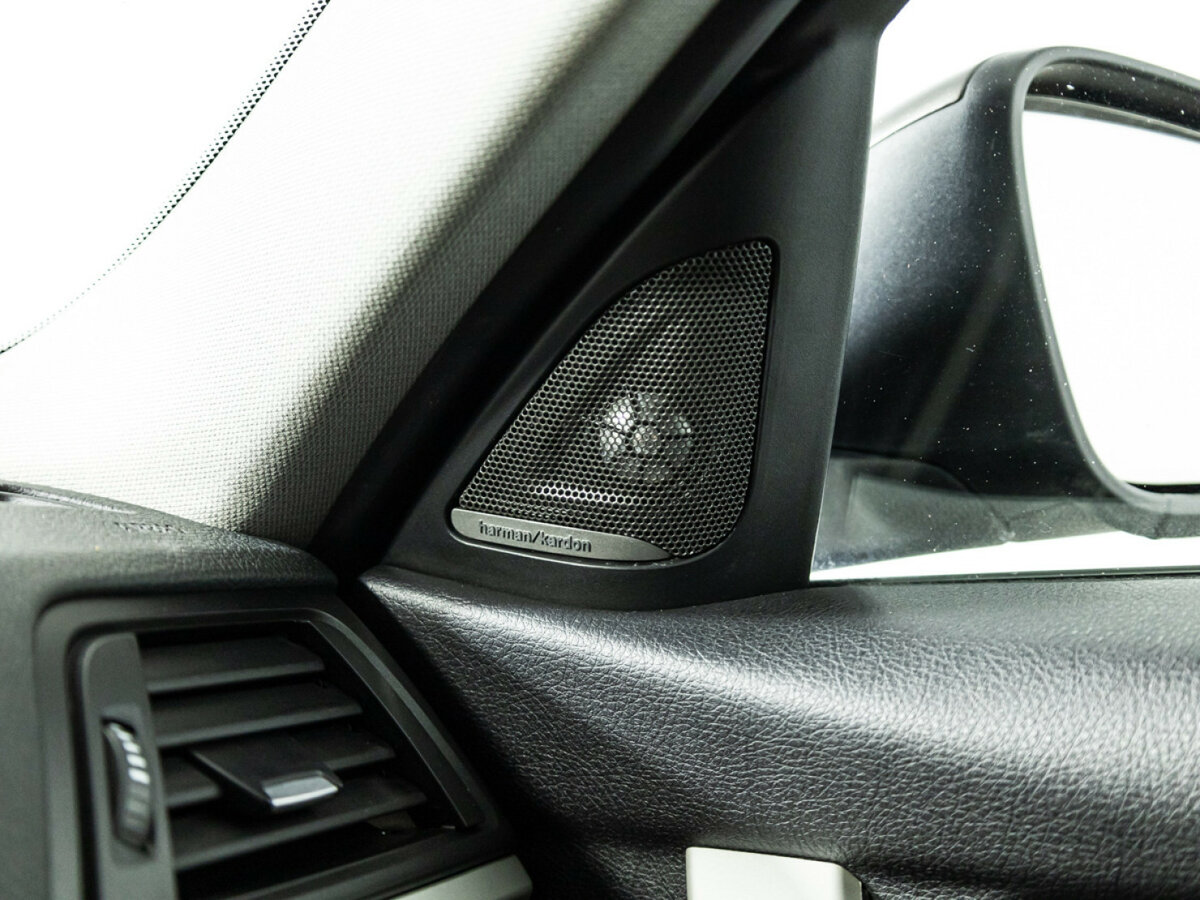 BMW 3 серии б/у, 2015, Автоматическая. Фото: #16